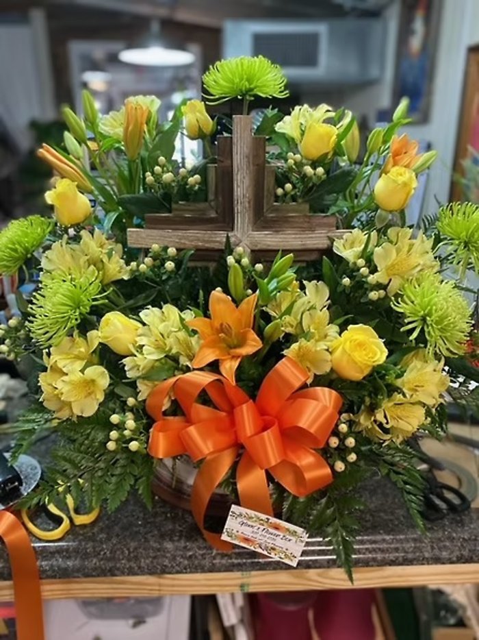 MIX FLORAL WITH KEEPSAKE CROSS